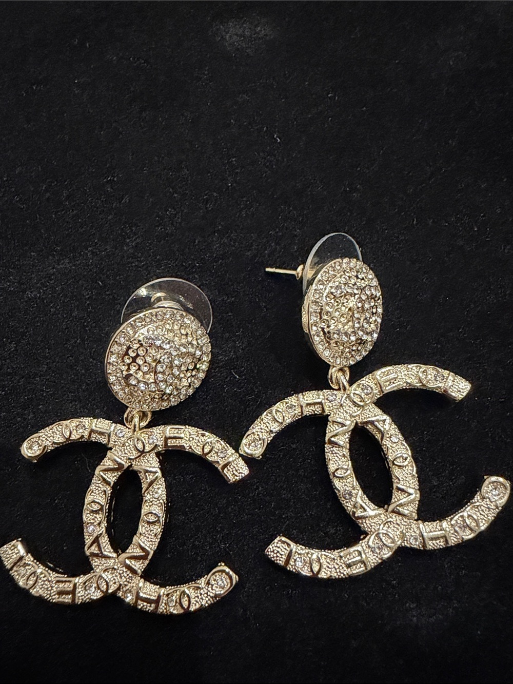 Gold Tone Crystal Interlocking Logo Drop Earrings - Unbranded
